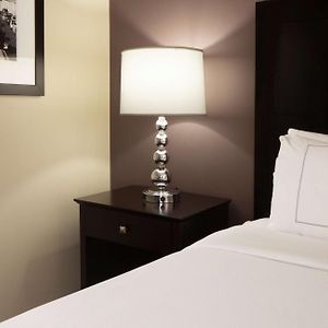 King Room Mobility accessible